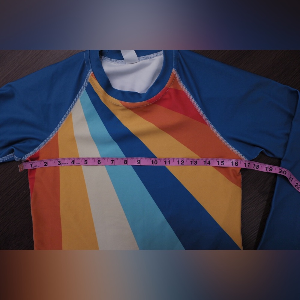 Rainbow Rash Guard - Picture 3 of 5